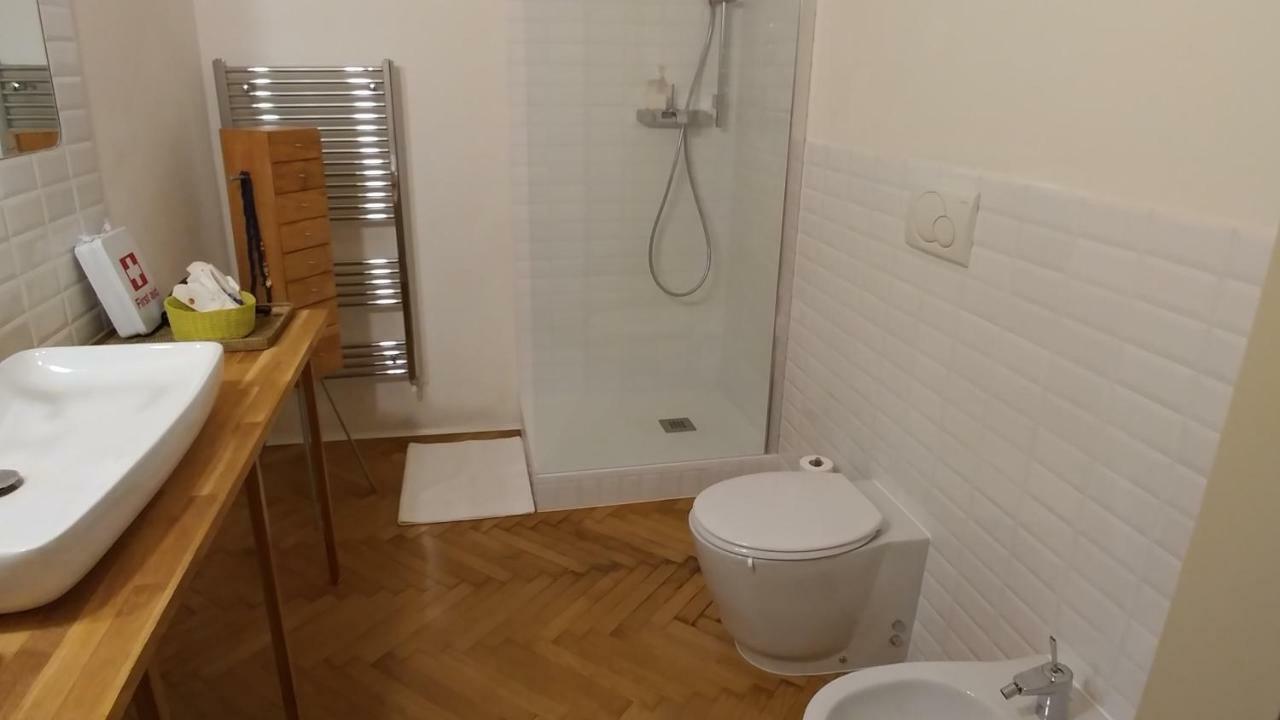 0.3 Stanze Bed & Breakfast Trieste Exterior photo